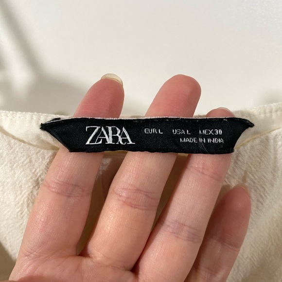 Zara White Linen Peplum Tank Top Size Large with Adjustable Straps and Buttons - Picture 3 of 7